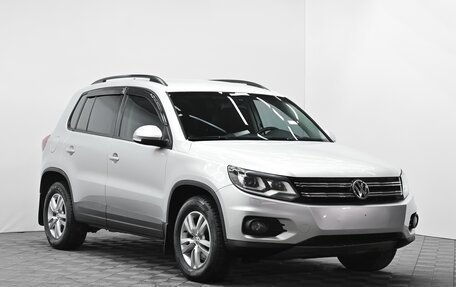 Volkswagen Tiguan I, 2011 год, 1 095 000 рублей, 2 фотография