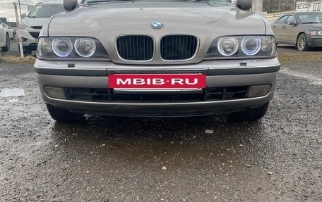 BMW 5 серия, 2000 год, 750 000 рублей, 4 фотография