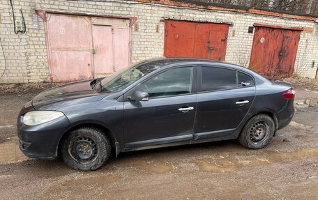 Renault Fluence I, 2011 год, 670 000 рублей, 2 фотография