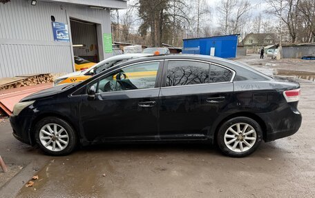 Toyota Avensis III рестайлинг, 2010 год, 950 000 рублей, 4 фотография