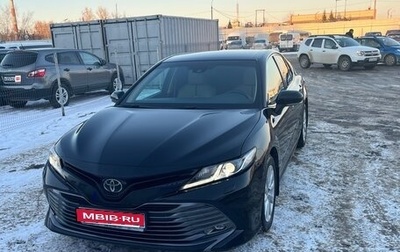 Toyota Camry, 2019 год, 2 850 000 рублей, 1 фотография