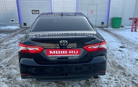 Toyota Camry, 2019 год, 2 850 000 рублей, 5 фотография