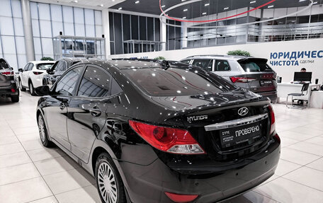 Hyundai Solaris II рестайлинг, 2011 год, 650 000 рублей, 7 фотография