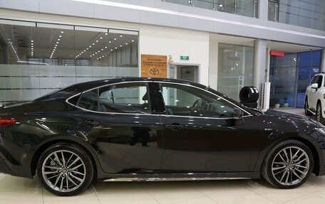 Toyota Camry, 2024 год, 4 999 000 рублей, 4 фотография