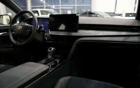 Toyota Camry, 2024 год, 4 999 000 рублей, 14 фотография