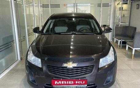 Chevrolet Cruze II, 2015 год, 949 000 рублей, 2 фотография