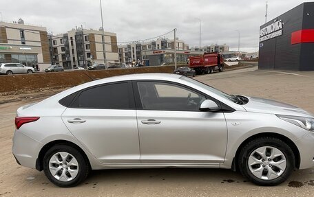 Hyundai Solaris II рестайлинг, 2018 год, 1 100 000 рублей, 8 фотография