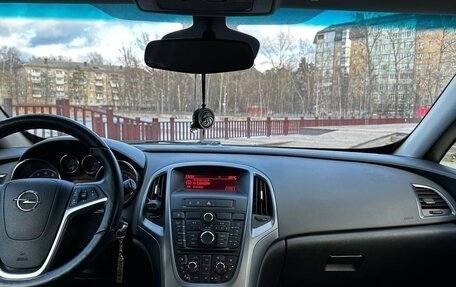 Opel Astra J, 2013 год, 1 050 000 рублей, 10 фотография