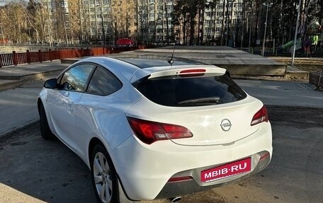 Opel Astra J, 2013 год, 1 050 000 рублей, 2 фотография