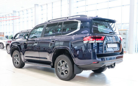 Toyota Land Cruiser, 2024 год, 15 190 000 рублей, 5 фотография