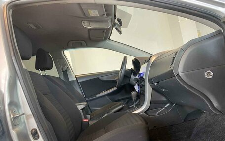 Toyota Corolla, 2013 год, 1 325 000 рублей, 28 фотография