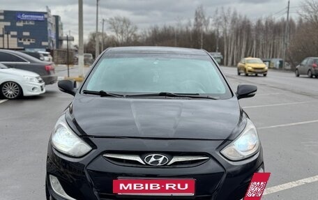 Hyundai Solaris II рестайлинг, 2012 год, 690 000 рублей, 2 фотография