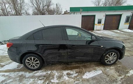 Chevrolet Cruze II, 2010 год, 595 000 рублей, 6 фотография