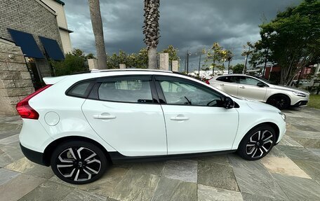 Volvo V40 II рестайлинг, 2020 год, 1 519 000 рублей, 4 фотография