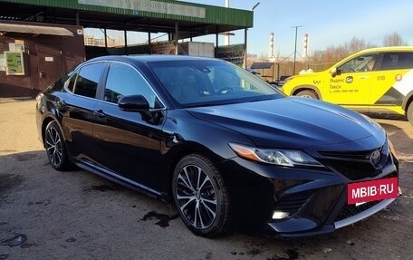 Toyota Camry, 2018 год, 2 599 000 рублей, 5 фотография