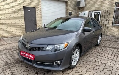 Toyota Camry, 2013 год, 1 900 000 рублей, 1 фотография