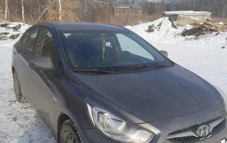 Hyundai Solaris II рестайлинг, 2012 год, 530 000 рублей, 6 фотография