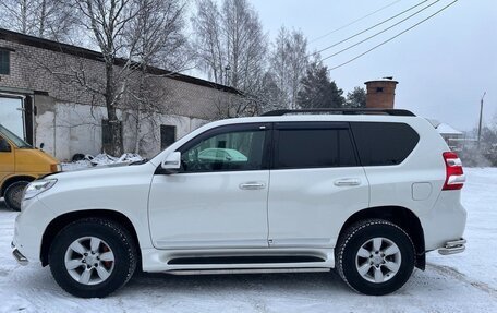 Toyota Land Cruiser Prado 150 рестайлинг 2, 2014 год, 3 350 000 рублей, 2 фотография