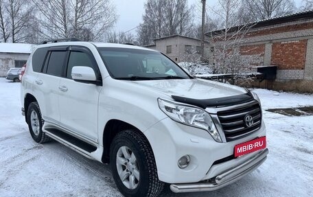 Toyota Land Cruiser Prado 150 рестайлинг 2, 2014 год, 3 350 000 рублей, 4 фотография