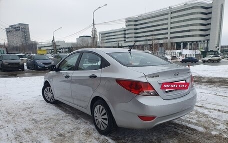 Hyundai Solaris II рестайлинг, 2013 год, 745 000 рублей, 4 фотография