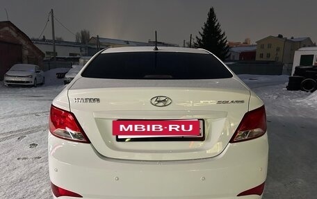 Hyundai Solaris II рестайлинг, 2015 год, 1 120 000 рублей, 5 фотография