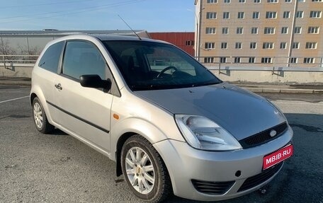 Ford Fiesta, 2005 год, 355 000 рублей, 1 фотография