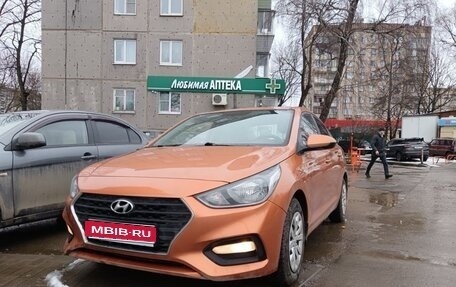 Hyundai Solaris II рестайлинг, 2017 год, 1 170 000 рублей, 1 фотография