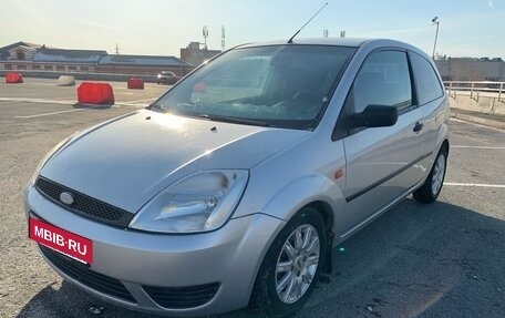 Ford Fiesta, 2005 год, 355 000 рублей, 2 фотография