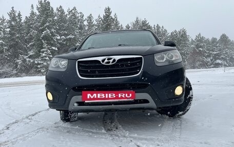 Hyundai Santa Fe III рестайлинг, 2011 год, 1 300 000 рублей, 2 фотография