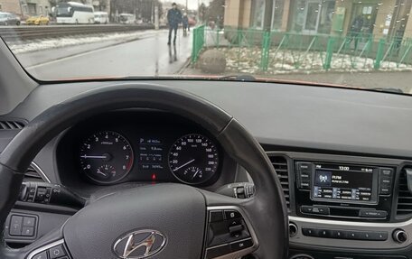 Hyundai Solaris II рестайлинг, 2017 год, 1 170 000 рублей, 5 фотография