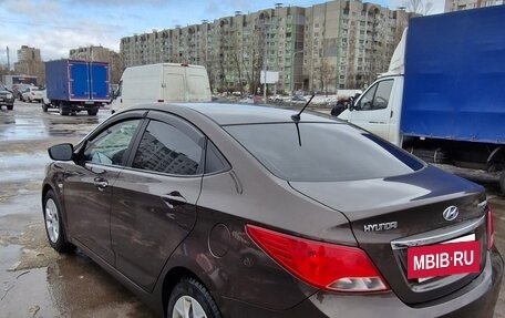 Hyundai Solaris II рестайлинг, 2015 год, 1 173 000 рублей, 4 фотография