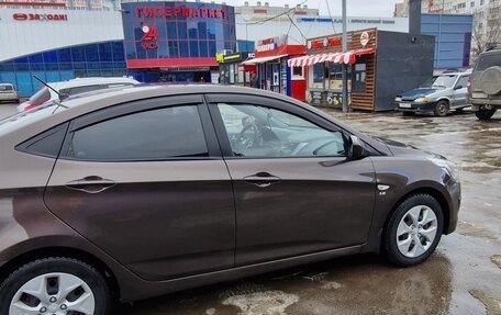 Hyundai Solaris II рестайлинг, 2015 год, 1 173 000 рублей, 12 фотография