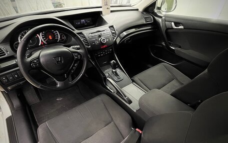 Honda Accord VIII рестайлинг, 2011 год, 1 450 000 рублей, 4 фотография