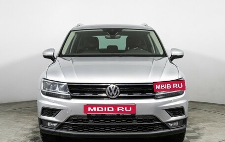 Volkswagen Tiguan II, 2019 год, 2 750 000 рублей, 2 фотография