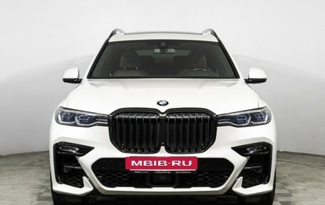 BMW X7, 2022 год, 11 990 000 рублей, 2 фотография