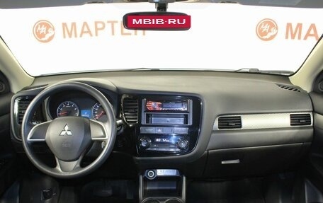 Mitsubishi Outlander III рестайлинг 3, 2012 год, 1 410 000 рублей, 14 фотография