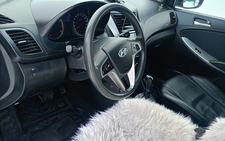 Hyundai Solaris II рестайлинг, 2015 год, 950 000 рублей, 6 фотография