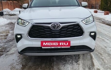 Toyota Highlander, 2024 год, 5 700 000 рублей, 20 фотография