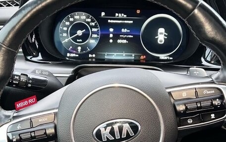 KIA K5, 2021 год, 3 000 000 рублей, 22 фотография