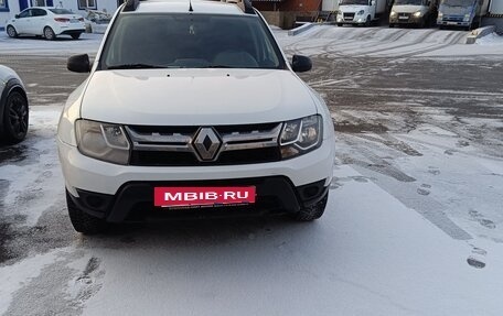 Renault Duster I рестайлинг, 2016 год, 1 300 000 рублей, 2 фотография