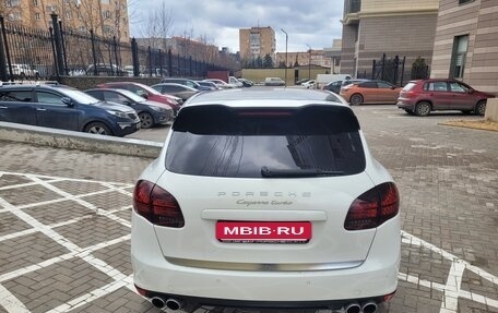 Porsche Cayenne III, 2012 год, 2 190 000 рублей, 16 фотография