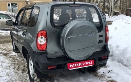 Chevrolet Niva I рестайлинг, 2009 год, 349 000 рублей, 3 фотография