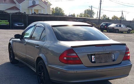 Mercedes-Benz E-Класс, 2004 год, 800 000 рублей, 22 фотография