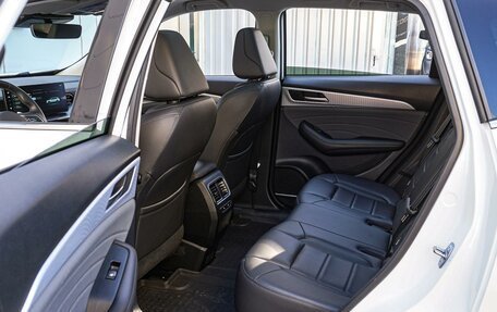 Haval F7 I, 2022 год, 2 680 000 рублей, 11 фотография
