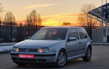 Volkswagen Golf IV, 2001 год, 450 000 рублей, 1 фотография