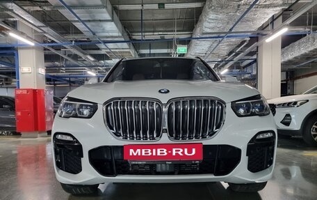 BMW X5, 2021 год, 9 000 000 рублей, 3 фотография