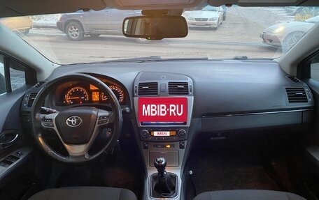 Toyota Avensis III рестайлинг, 2009 год, 1 050 000 рублей, 8 фотография