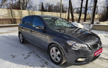 KIA cee'd I рестайлинг, 2012 год, 850 000 рублей, 8 фотография