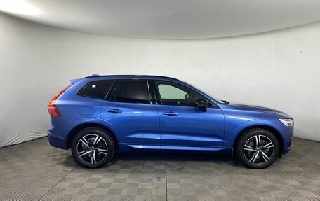 Volvo XC60 II, 2019 год, 3 150 000 рублей, 4 фотография