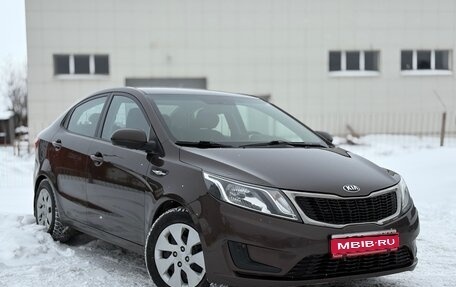 KIA Rio III рестайлинг, 2015 год, 965 000 рублей, 1 фотография